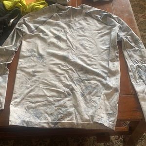 Lulu lemon swiftly breathe long sleeve